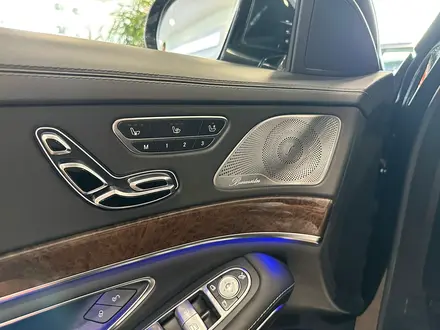 Mercedes-Benz S 500 2013 года за 18 500 000 тг. в Астана – фото 12