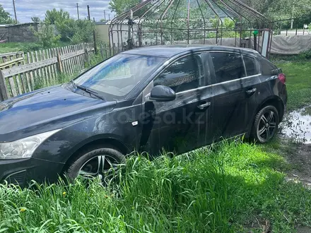 Chevrolet Cruze 2013 года за 2 000 000 тг. в Караганда