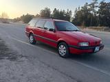 Volkswagen Passat 1992 годаүшін1 950 000 тг. в Семей – фото 2