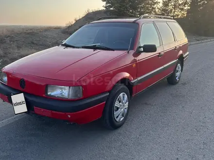Volkswagen Passat 1992 года за 1 950 000 тг. в Семей