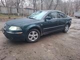 Volkswagen Passat 2001 года за 1 300 000 тг. в Тараз – фото 2