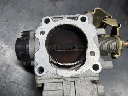 Дроссель nissan sunny за 24 990 тг. в Актобе