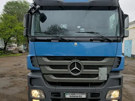 Mercedes-Benz  Actros 2010 года за 15 800 000 тг. в Алматы – фото 2