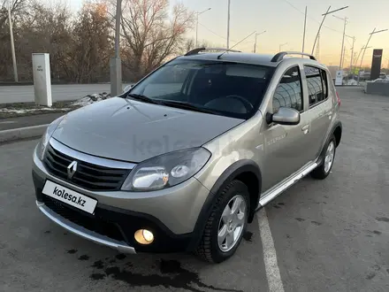 Renault Sandero Stepway 2014 года за 3 950 000 тг. в Актобе