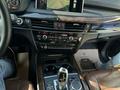 BMW X5 2015 года за 15 000 000 тг. в Алматы – фото 18