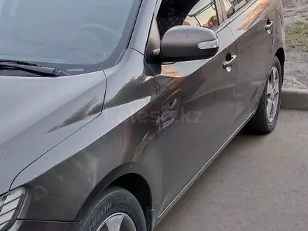 Kia Cerato 2009 года за 4 100 000 тг. в Актобе – фото 3