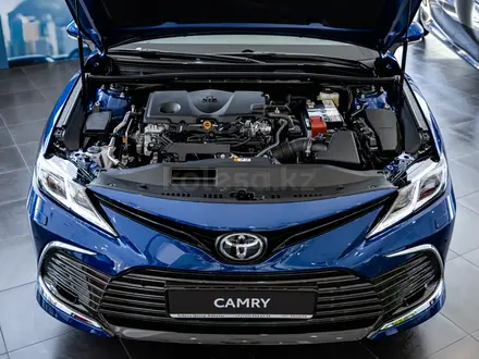 Toyota Camry Prestige 2023 года за 18 520 000 тг. в Алматы – фото 11