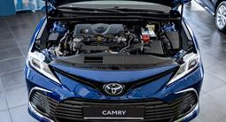 Toyota Camry Prestige 2023 года за 18 520 000 тг. в Алматы – фото 3