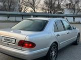 Mercedes-Benz E 280 1996 года за 2 250 000 тг. в Тараз – фото 4