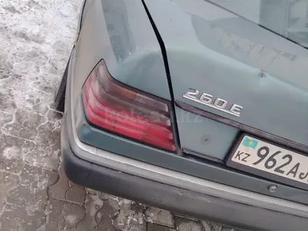 Mercedes-Benz E 260 1989 года за 1 000 000 тг. в Актобе – фото 6