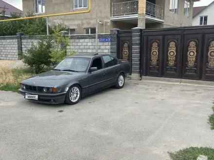 BMW 525 1990 года за 1 200 000 тг. в Алматы