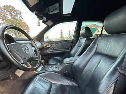 Mercedes-Benz E 55 AMG 1997 года за 5 200 000 тг. в Тараз – фото 8