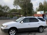 Nissan R'nessa 1997 года за 1 900 000 тг. в Алматы – фото 2