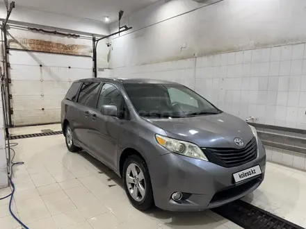 Toyota Sienna 2012 года за 10 500 000 тг. в Уральск – фото 6
