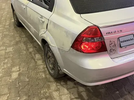 Chevrolet Aveo 2012 года за 2 932 823 тг. в Алматы – фото 2