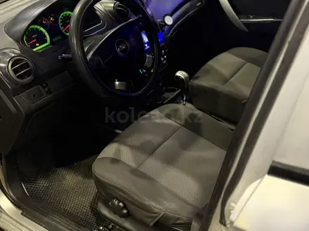 Chevrolet Aveo 2012 года за 2 932 823 тг. в Алматы – фото 9
