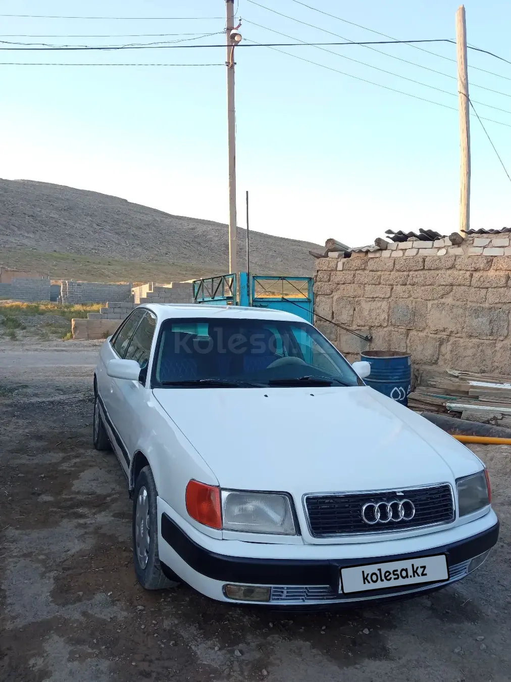 Audi 100, 1992