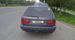 Volkswagen Passat 1995 годаүшін2 600 000 тг. в Шымкент – фото 2