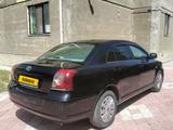 Toyota Avensis 2004 годаүшін4 900 000 тг. в Алматы – фото 4