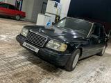 Mercedes-Benz E 200 1993 года за 1 400 000 тг. в Тараз