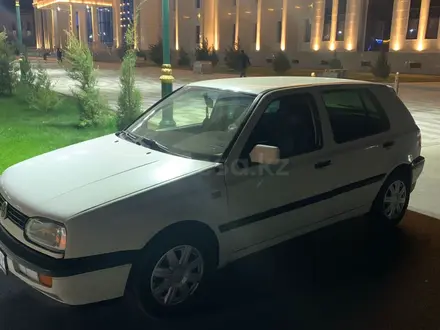 Volkswagen Golf 1995 года за 1 650 000 тг. в Кызылорда – фото 2