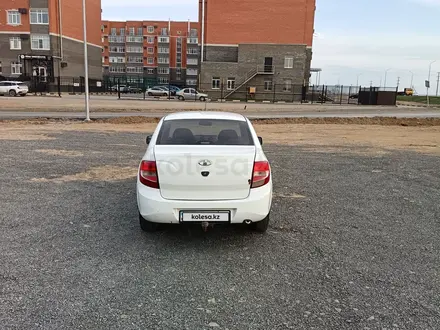 ВАЗ (Lada) Granta 2190 2013 года за 1 800 000 тг. в Актобе – фото 2