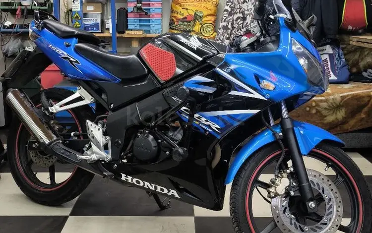 Honda  CBR 150R 2005 года за 1 500 000 тг. в Алматы