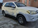 Toyota Fortuner 2005 года за 8 000 000 тг. в Кызылорда – фото 2