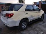 Toyota Fortuner 2005 года за 8 000 000 тг. в Кызылорда – фото 3