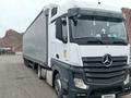 Mercedes-Benz  Actros 2017 года за 26 000 000 тг. в Актобе – фото 2