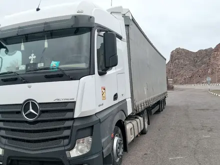 Mercedes-Benz  Actros 2017 года за 26 000 000 тг. в Актобе – фото 7
