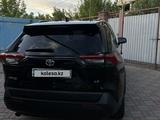 Toyota RAV4 2019 года за 15 000 000 тг. в Алматы – фото 4