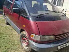 Toyota Previa, 1991