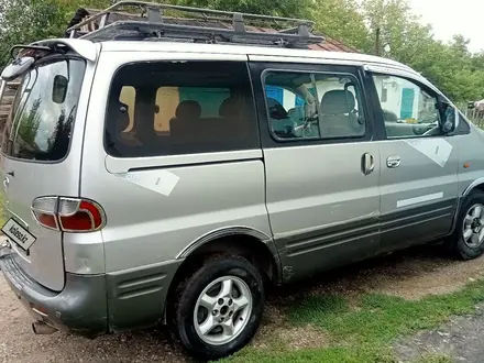 Hyundai Starex 2003 года за 2 500 000 тг. в Усть-Каменогорск – фото 2