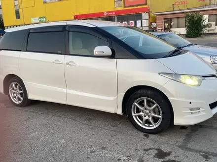 Toyota Estima 2008 года за 5 000 000 тг. в Атырау