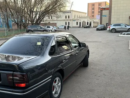 Opel Vectra 1993 года за 1 800 000 тг. в Астана – фото 4