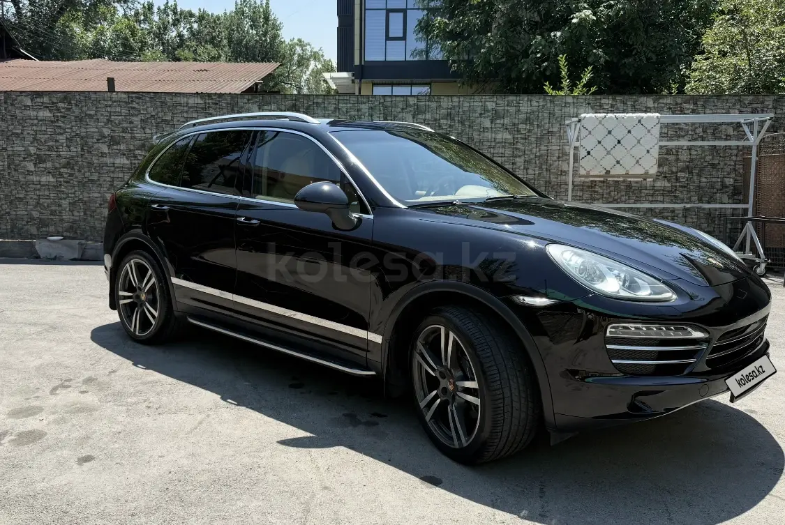 Porsche Cayenne, 2013