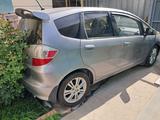 Honda Fit 2009 годаүшін4 500 000 тг. в Алматы – фото 2