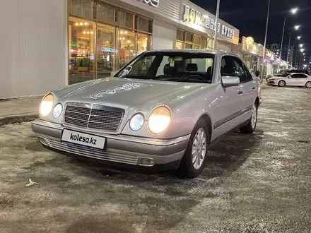 Mercedes-Benz E 280 1998 года за 4 000 000 тг. в Шымкент – фото 6