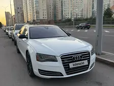 Audi A8, 2011