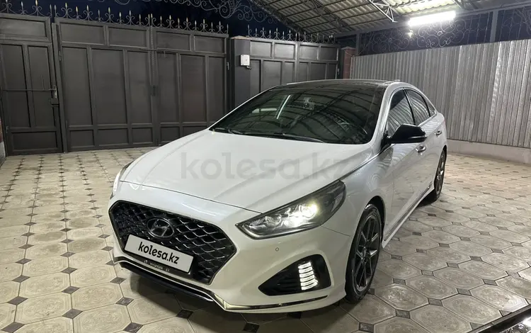 Hyundai Sonata 2017 года за 10 500 000 тг. в Шымкент