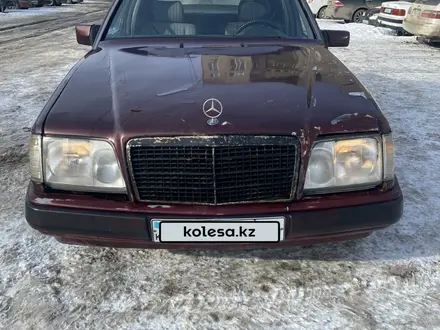 Mercedes-Benz E 260 1992 года за 650 000 тг. в Павлодар – фото 11