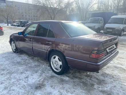 Mercedes-Benz E 260 1992 года за 650 000 тг. в Павлодар – фото 6