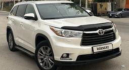 Toyota Highlander 2015 годаfor15 990 000 тг. в Шымкент