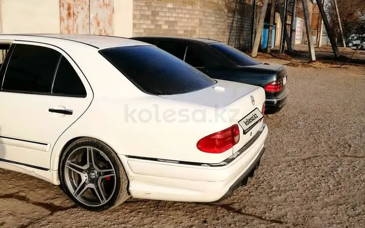 Mercedes-Benz E 280 1999 года за 3 200 000 тг. в Кызылорда