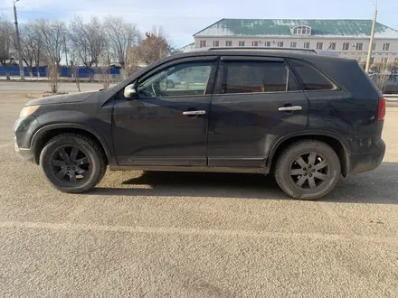 Kia Sorento 2011 года за 7 300 000 тг. в Актобе – фото 4