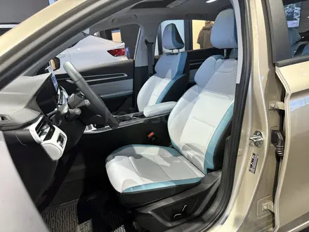 Geely Emgrand Flagship 2025 года за 8 490 000 тг. в Астана – фото 9