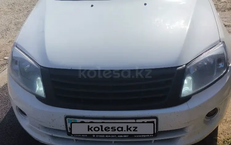 ВАЗ (Lada) Granta 2190 2013 года за 2 800 000 тг. в Шымкент