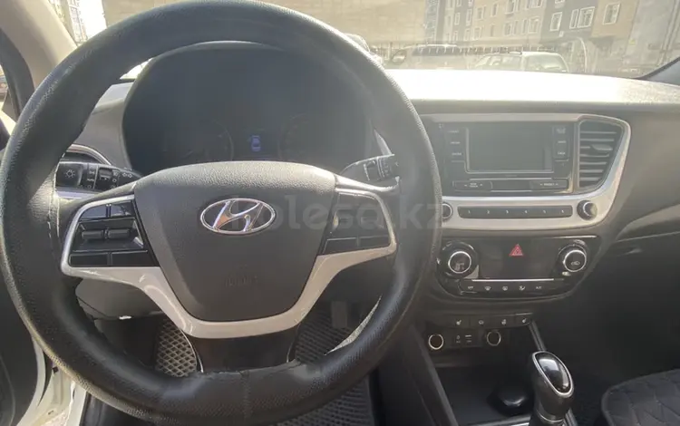 Hyundai Accent 2018 годаүшін6 350 000 тг. в Астана