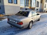 Mercedes-Benz E 230 1992 годаүшін1 750 000 тг. в Астана – фото 3